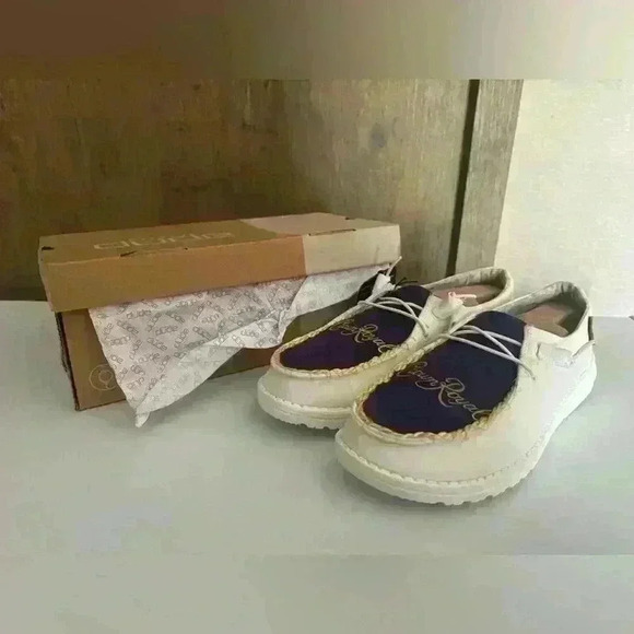 Crown royal women hey dudes custom made - Picture 1 of 9